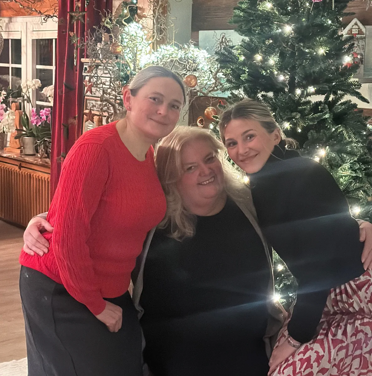 Ausserklinische-Intensivpflege-Weihnachtsfeier-2025-006 Ausserklinische-Intensivpflege-Weihnachtsfeier 2026 Weihnachtbilder mit der Familie